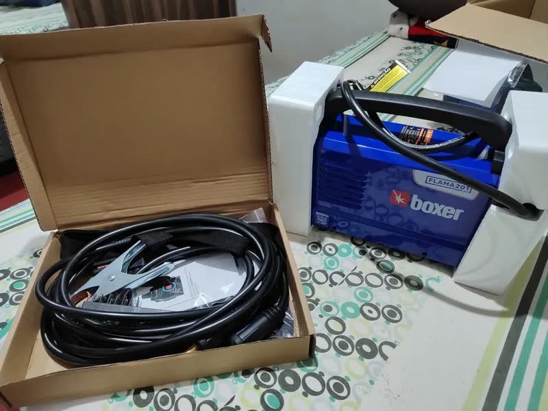 foto de Máquina Inversora De Solda Boxer 200a Flama 201bv