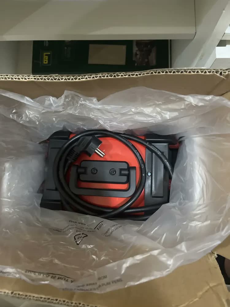 foto de Máquina de Solda Inversora Gold Care 300A Bivolt, Mig Sem Gás MMA TIG Para Bricolagem