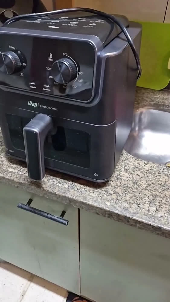 foto de Airfryer 6 Litros WAP PROSDÓCIMO AF02 Visor e Luz Interna 127V