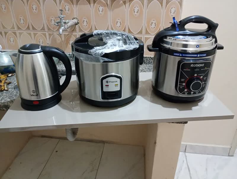 foto de Panela Arroz Eletrica Fmaxx 10 Xicaras 1.8l 700w Inox 60hz