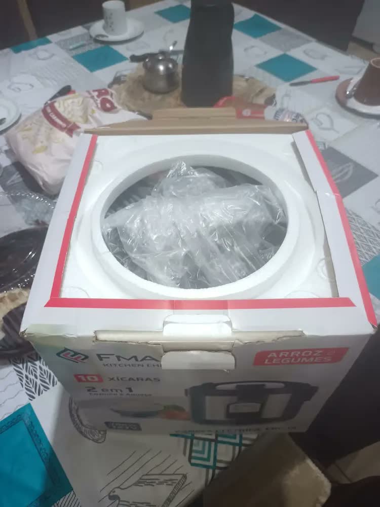foto de Panela Arroz Eletrica Fmaxx 10 Xicaras 1.8l 700w Inox 60hz