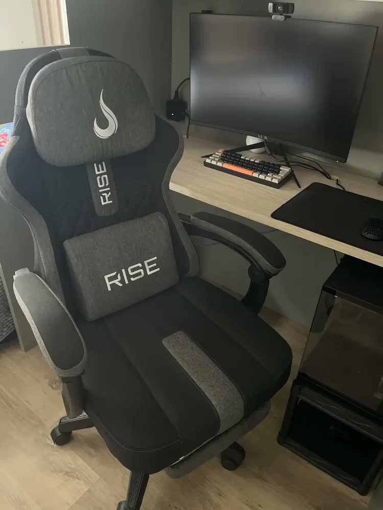 foto de Cadeira Gamer Rise Mode Z11 Preto E Cinza Ajustável 100kg Preto E Cinza Tecido
