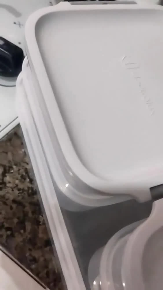 foto de Electrolux Kit 6 Potes Herméticos De Plástico Cinza, 12,4l, Safelock, Empilhável e Modular