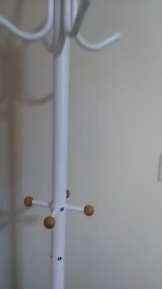 foto de SONGMICS Cabideiro de Pé, Mancebo para Roupas de Aço,Suporte Independente,Ganchos para Chapéus e Bolsas, Branco Pérola