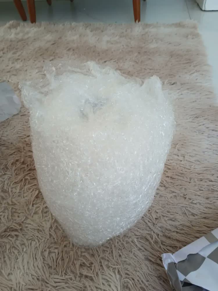 foto de Dupla Vasos Cerâmica Decorativos Entrelaçados Enfeite Rack Bege Vaso Cupula