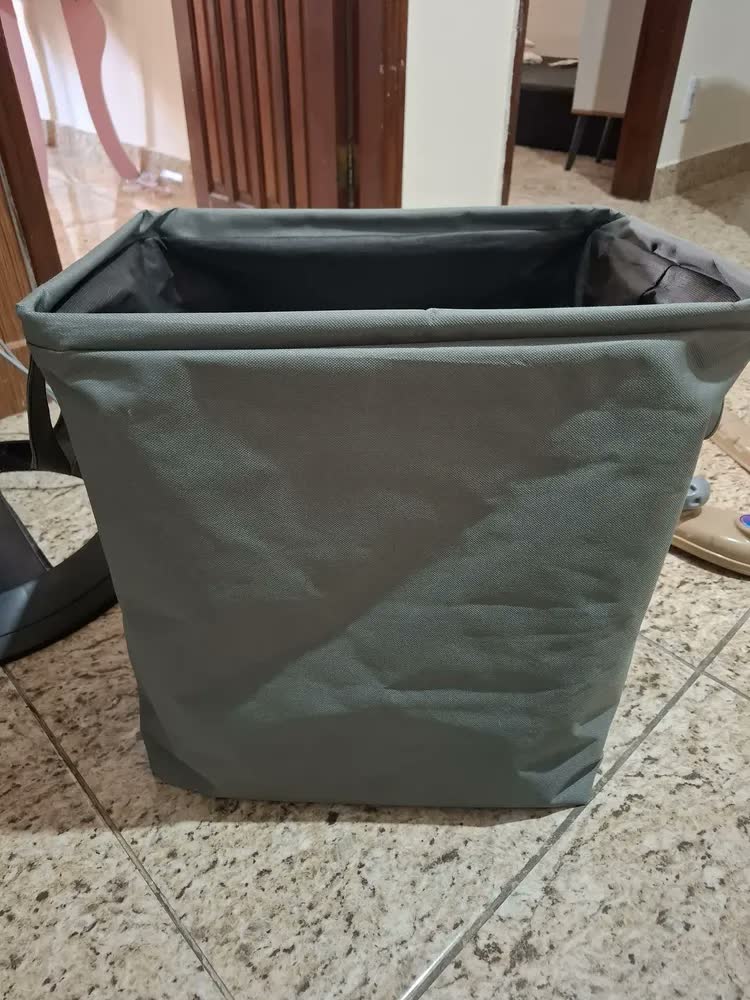foto de Cesto Organizador Multiuso De Brinquedo Roupa Suja Tecido Azul Marinho