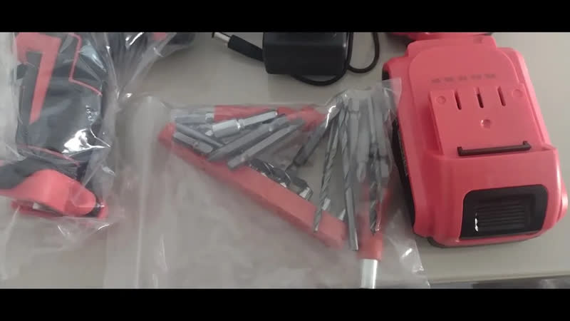 foto de Parafusadeira e Furadeira de Impacto GM Bear Sem Fio 21V, Com 2 Baterias e Kit de 28 Acessórios