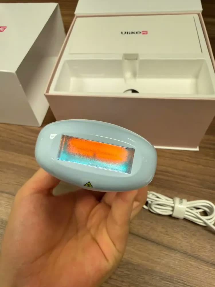foto de Depilador a Laser IPL Ulike ME Portátil Sem Dor com Resfriamento em Safira 4 Modos Disparo Automático Corpo e Rosto ANVISA