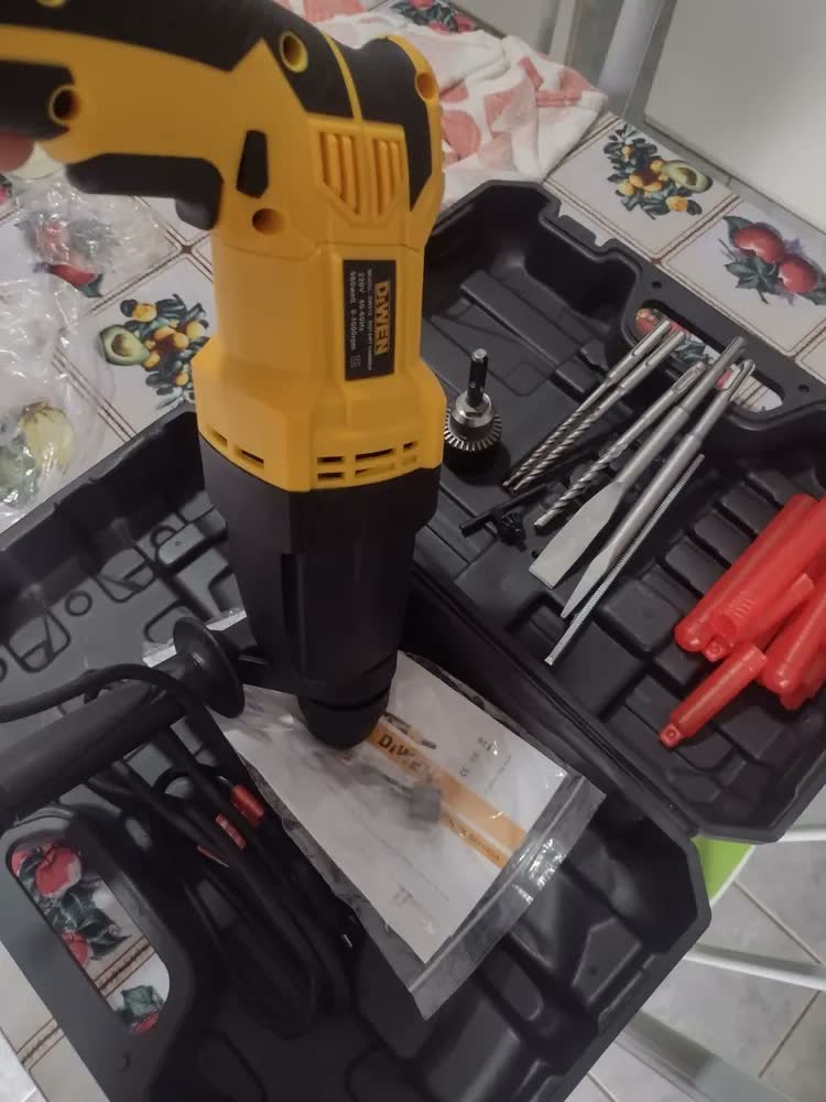 foto de Martelete Perfurador Rompedor Professional Sds Rotativo Furadeira Martelo 3 Em 1 Rompedor Com 3 Modos Profissional Com Acessorios Mestri 220v