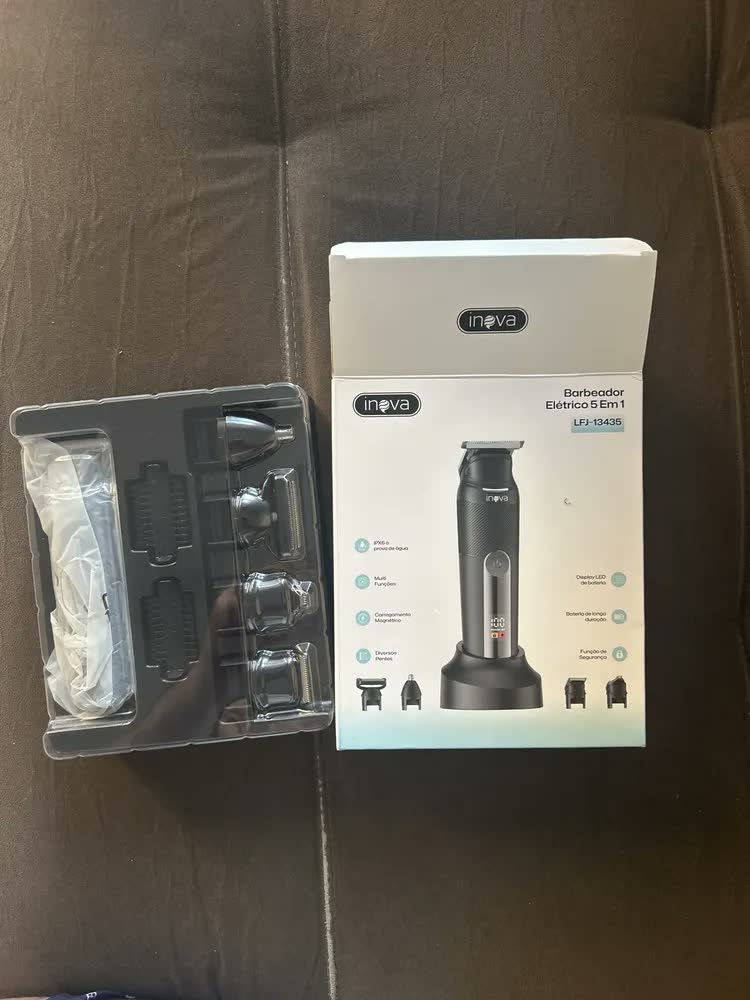 foto de Barbeador Elétrico 5 em 1 Inova Multigroom, para Barba e Corpo com 8 Pentes e LED