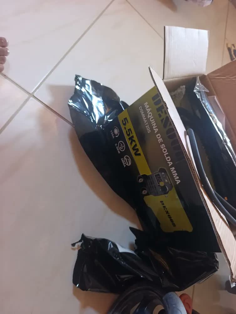 foto de Máquina De Solda Inversora 120a Real Profissional 220v Mma Portátil Soldadora Igbt Com Eletrodo E Máscara De Solda Desoon