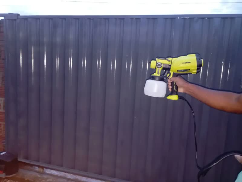 foto de Pistola De Pintura Elétrica 1600w Motor De Cobre Puro Profissional Pulverizador 1200ml 38000rpm Com 4 Bicos De Cobre 220v Desoon