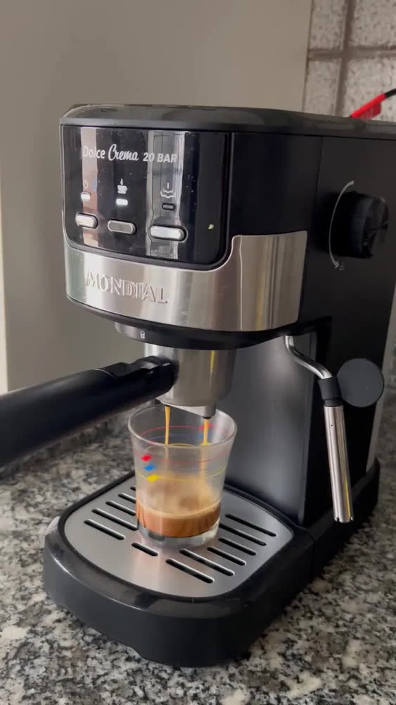foto de Cafeteira Espresso Mondial Dolce Crema 1200w C-21-e-cnp Preto