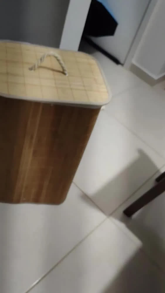 foto de Cesto Organizador de Roupa Camperluz Retangular de Bambu Dobrável Com Tampa e Alças