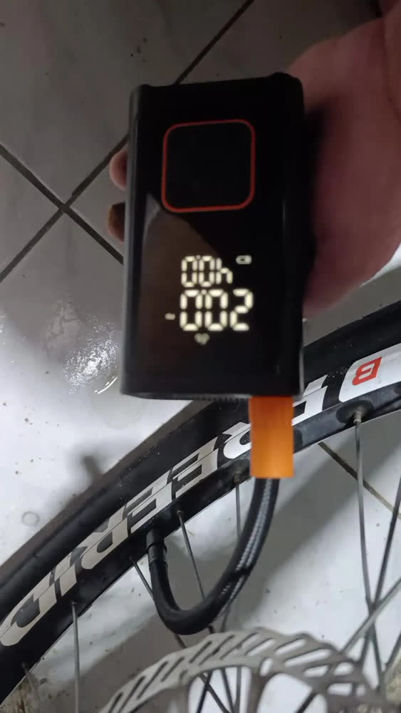 foto de Compressor de Ar Digital Portátil Lumi, Sem Fio, Para Carro e Moto