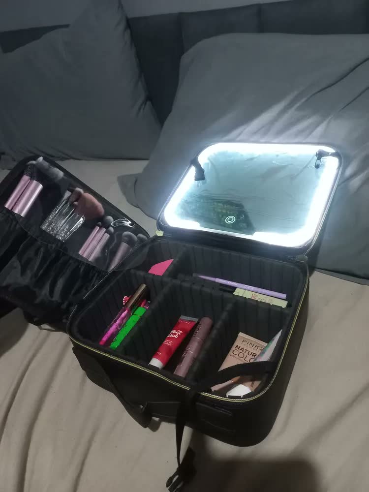 foto de Espelho Maquiagem Led Necessaire Mala Bolsa Organizador Couro Pu Preta