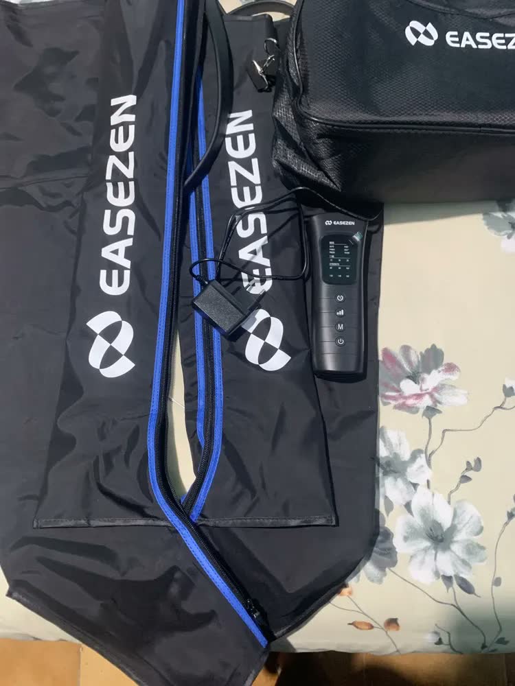 foto de Bota De Compressao Pneumatica Massageador Pes Easezen 6 Modos Médio Preto/azul Azul/preto