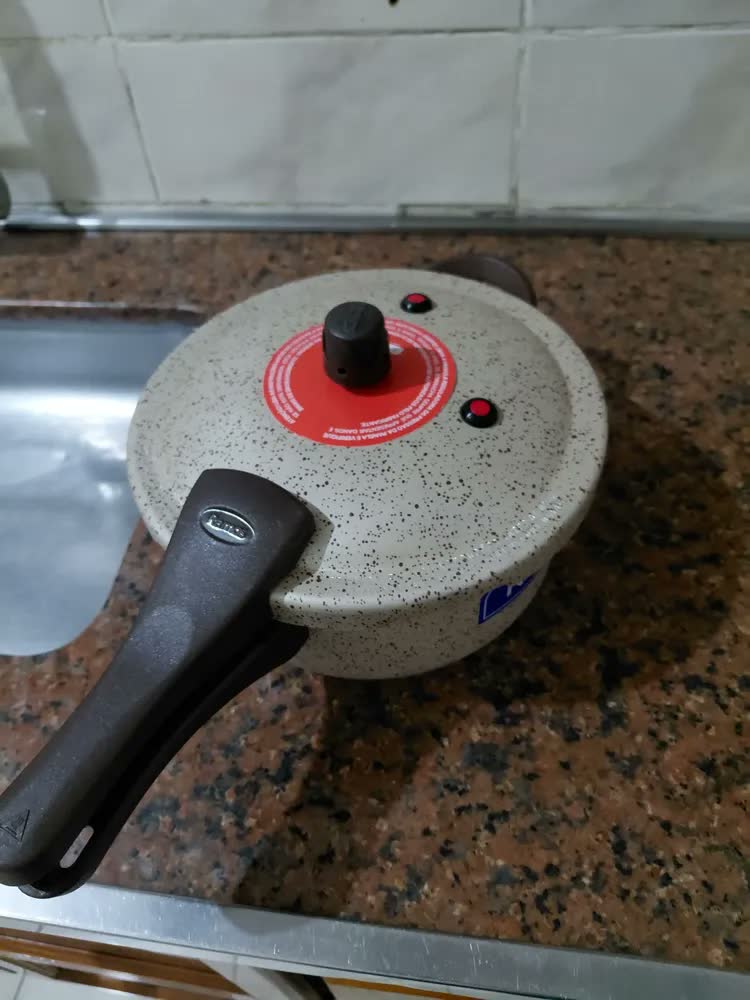 foto de Panela De Pressão Ramos Smartpress Baby 3 Litros Marfim