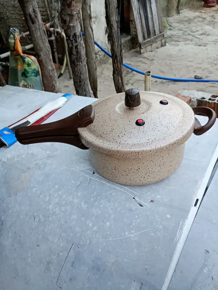 foto de Panela De Pressão Ramos Smartpress Baby 3 Litros Marfim