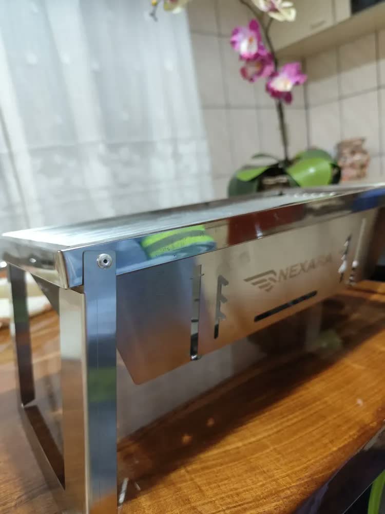 foto de Churrasqueira Portátil A Carvãoajuste 3 Níveis Temperatura Prateado