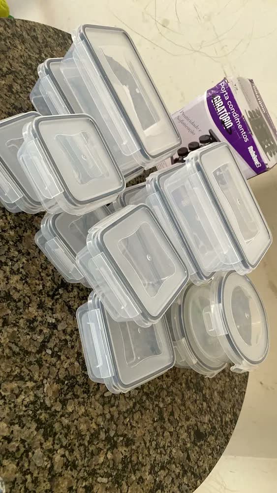 foto de Kit 12 Potes Herméticos Dapon Em Plástico Com Trava Incolor Transparente