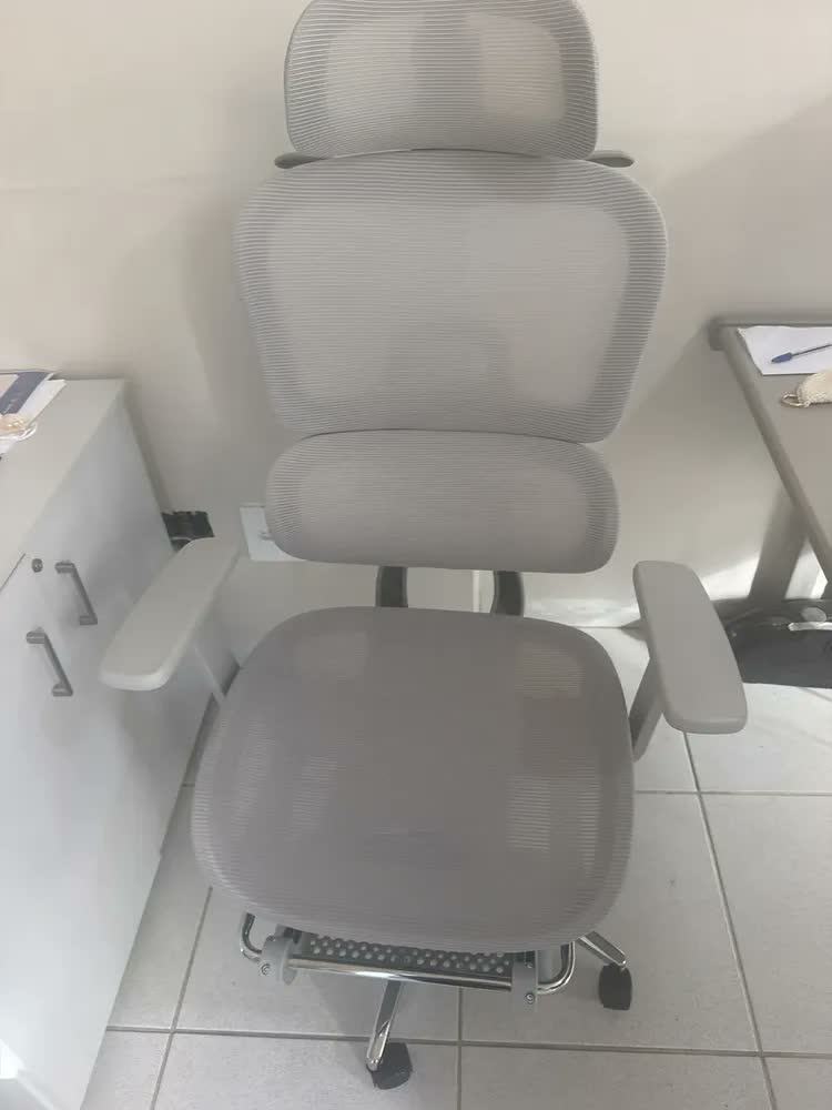 foto de Cadeira De Escritório Ergonomica Confortável Até 200kg Giratória Com Apoio De Pé HH008 Cinza Ergolux