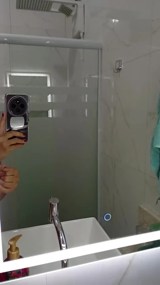 foto de Espelho Jateado Iluminado Com Led 70x50 Retangular Lapidado Moldura Led Neutro