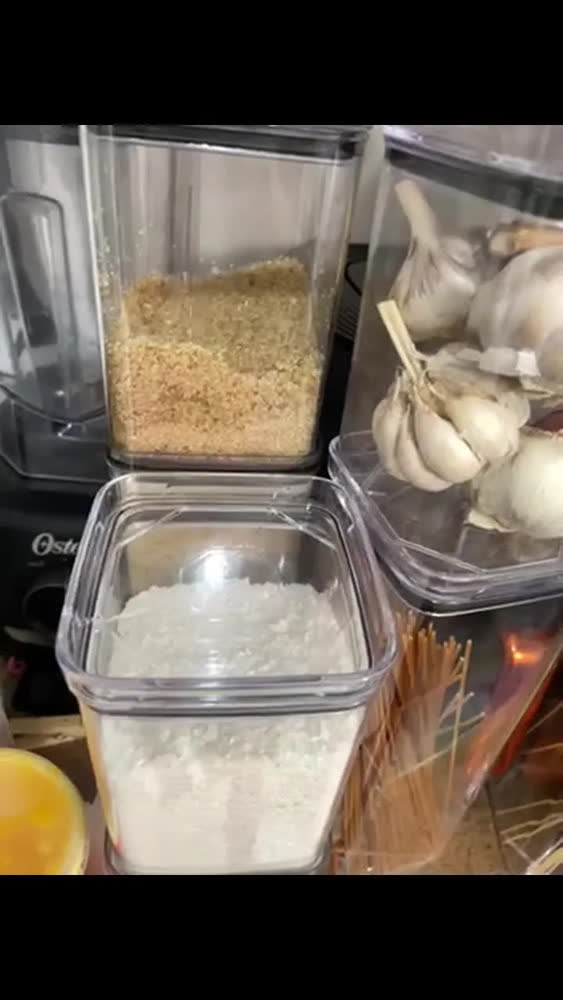 foto de Kit 4 Potes Hermético 1 Litro - Bpa Free Organizador Com Tampa Para Alimentos, Empilhável, Organizadores Para Armário E Cozinha, Mantimentos