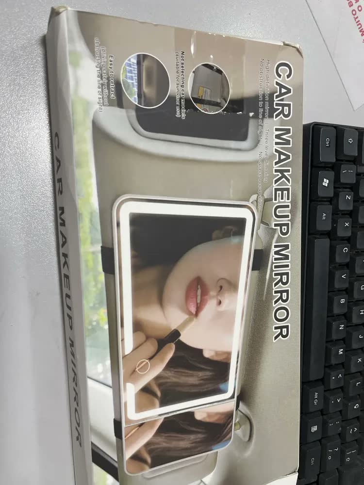 foto de Espelho de Maquiagem LED Nickk para Quebra-sol do Carro com Aumento 5x e 3 Modos de Luz Regulável