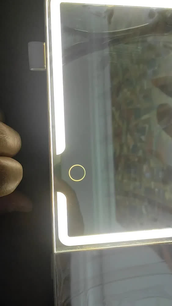 foto de Espelho de Maquiagem LED Nickk para Quebra-sol do Carro com Aumento 5x e 3 Modos de Luz Regulável