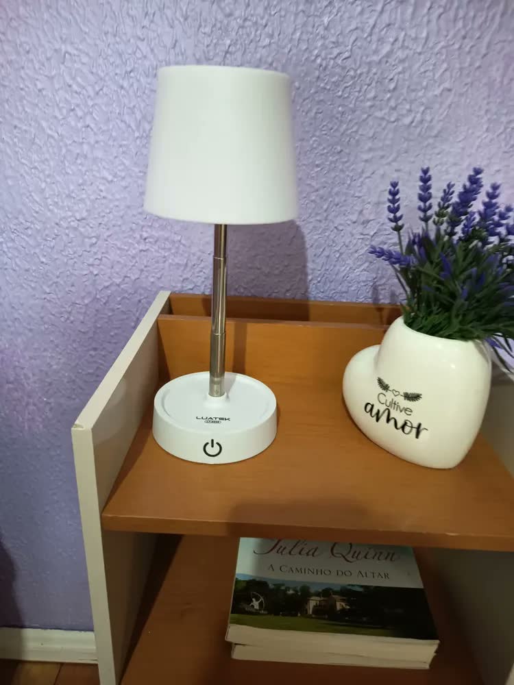 foto de Abajur De Mesa Touch Luminária Led Recarregável Luz Aconchegante Para Quarto Sala Decoração Leitura Estudo Escritório Sem Fio Cúpula Altura Ajustável Lâmpada Amarela Cabeceira Moderna Bivolt Art Light