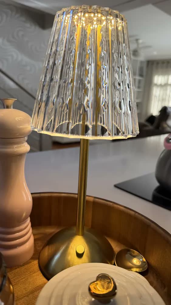 foto de Luminária De Mesa Led Dapon Abajur Crystal Tricolor Usb Moderna Para Quarto E Escritório