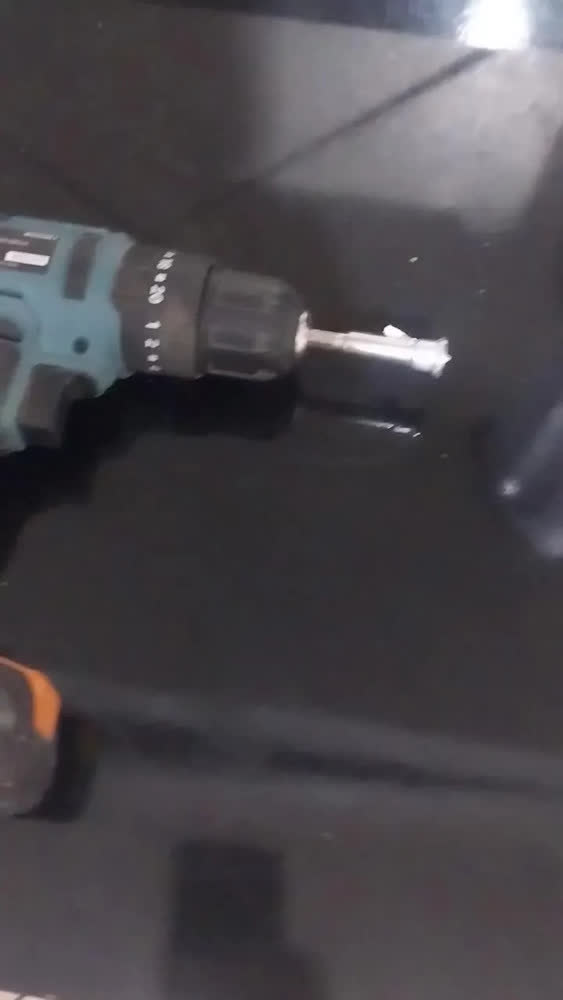 foto de Parafusadeira Furadeira Impacto 18v Wesco Bateria Ws2399.1