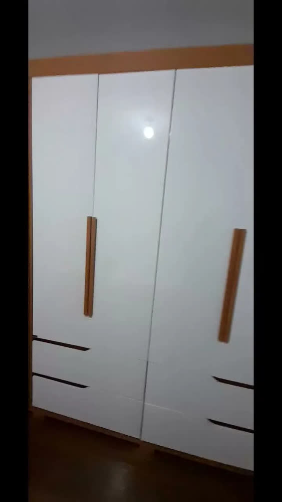 foto de Guarda Roupas Casal 6 Portas 4 Gavetas Ripado Atlanta Marrom