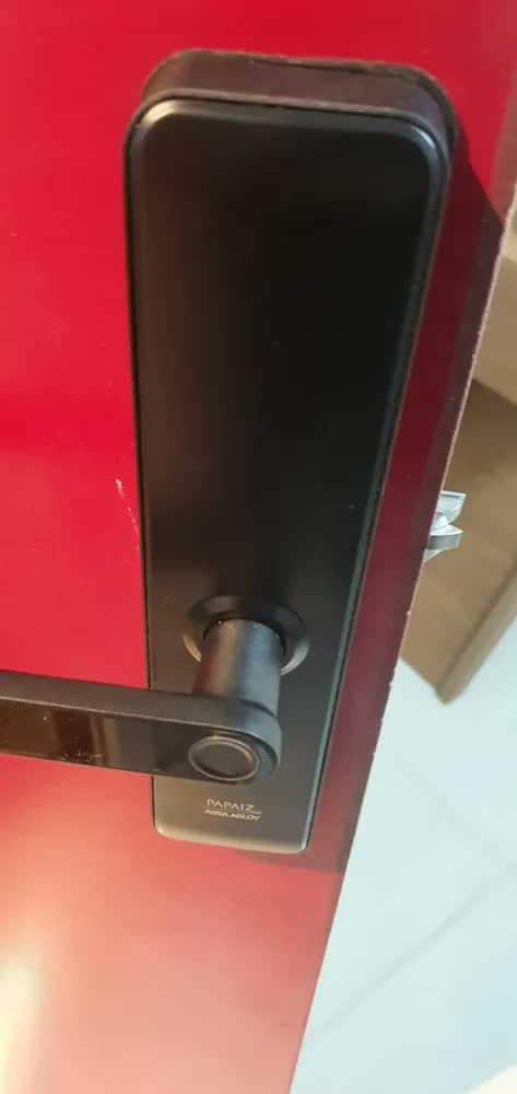 foto de Fechadura Eletrônica Papaiz Fit Lock Preta | Senha Biometria Digital Chave