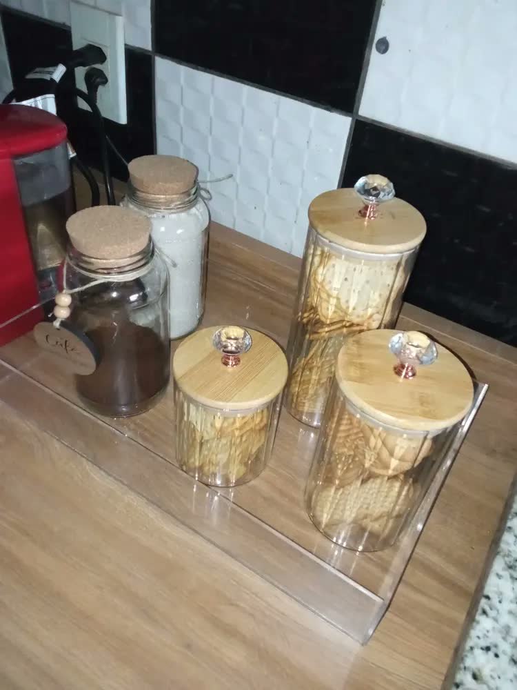 foto de Kit 3 Potes Herméticos De Vidro Canelado Tampa De Bambu