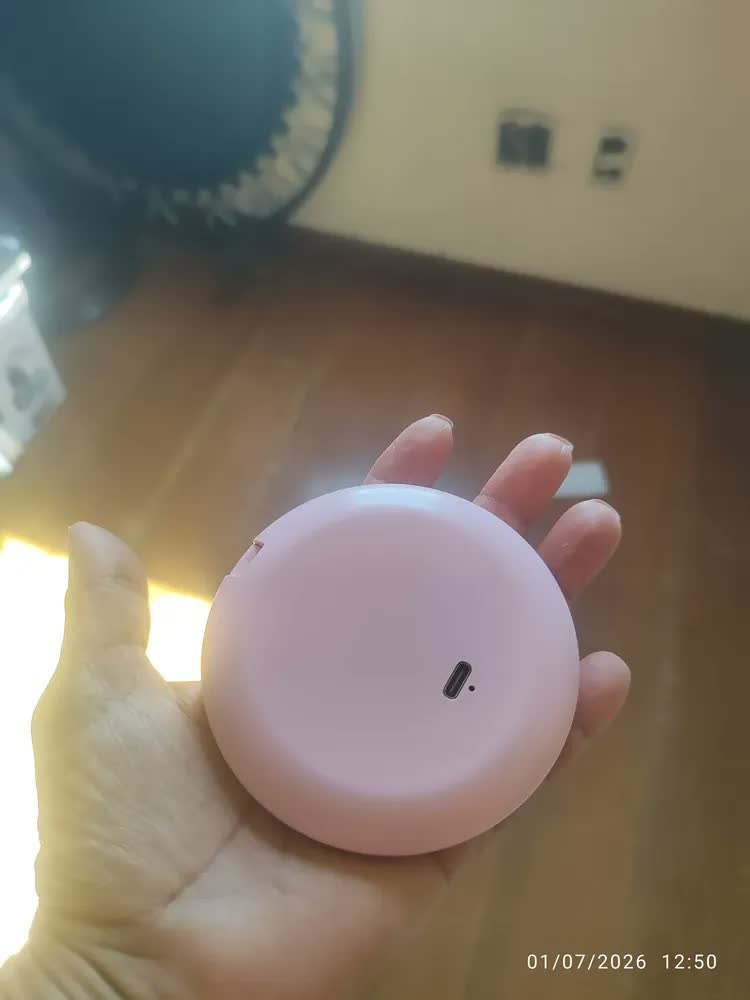 foto de Espelho Maquiagem Portátil Com Led Luz Usb Dobrável Redondo