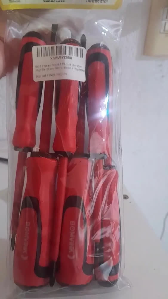 foto de Kit 6 Chaves Fenda E Philips Isoladas Jogo De Chave Eletricista Ima Magnetica Pecas Gurumania