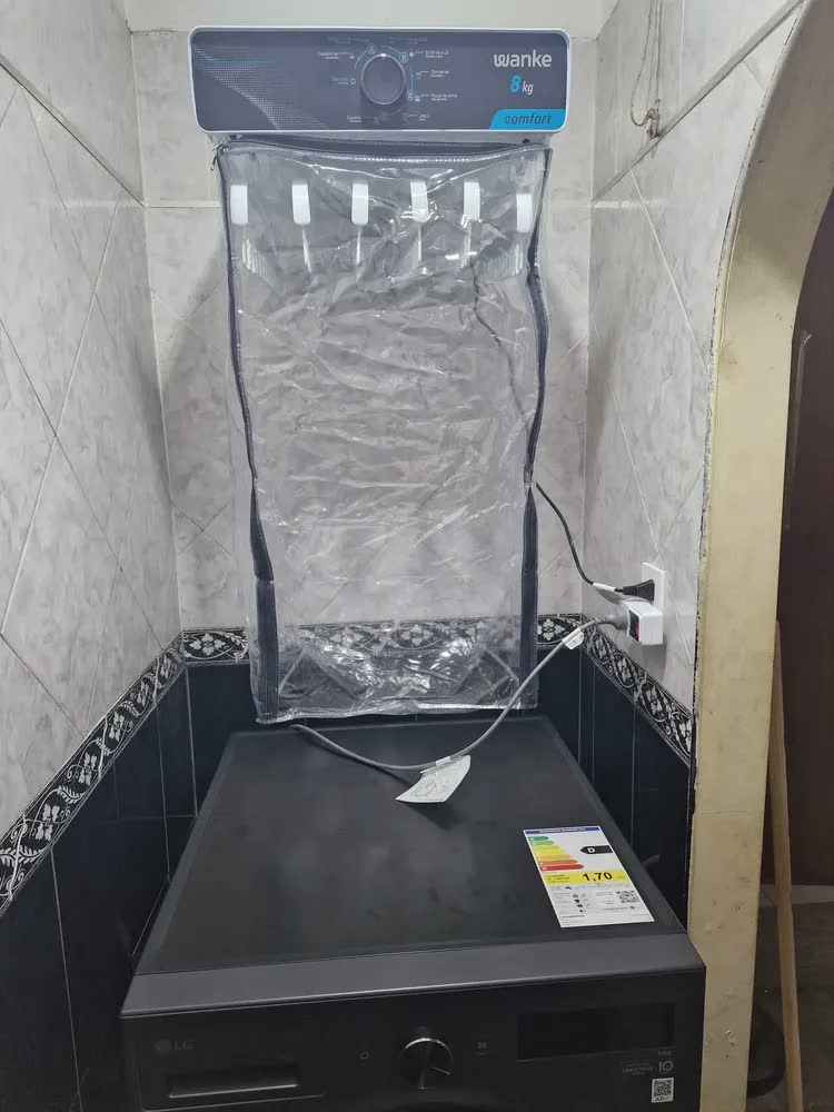 foto de Secadora De Roupas De Parede Comfort Com 8 Programas Cor Grafite Wanke