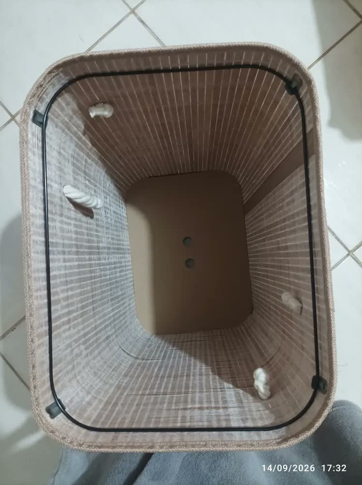 foto de Cesto De Bambu 70l Baú Retangular Organizador De Roupas Bege