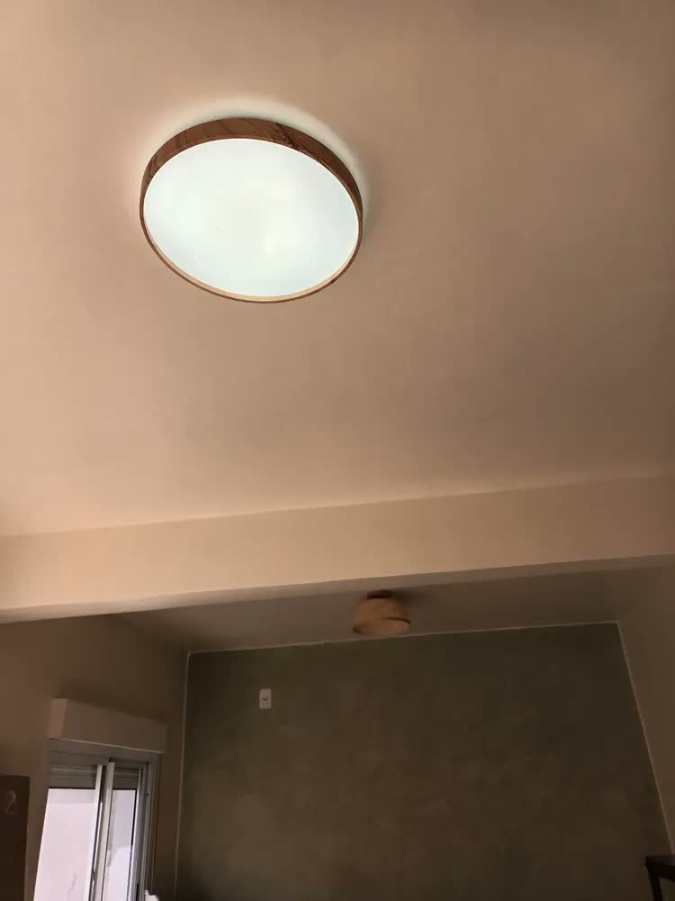 foto de Plafon LED Sobrepor Redondo Star 30W Luminária Teto Moderna 39cm Sala Jantar Quarto Cozinha Corredor Hall Área Gourmet Acabamento tom Madeira Freijó Difusor Cintilante Bivolt 3000K 4000K 6000K Disoma