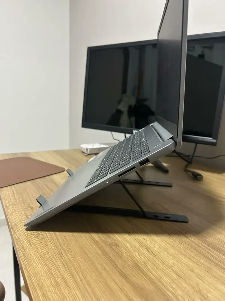 foto de Suporte de Alumínio Ajustável Dobrável para Notebook