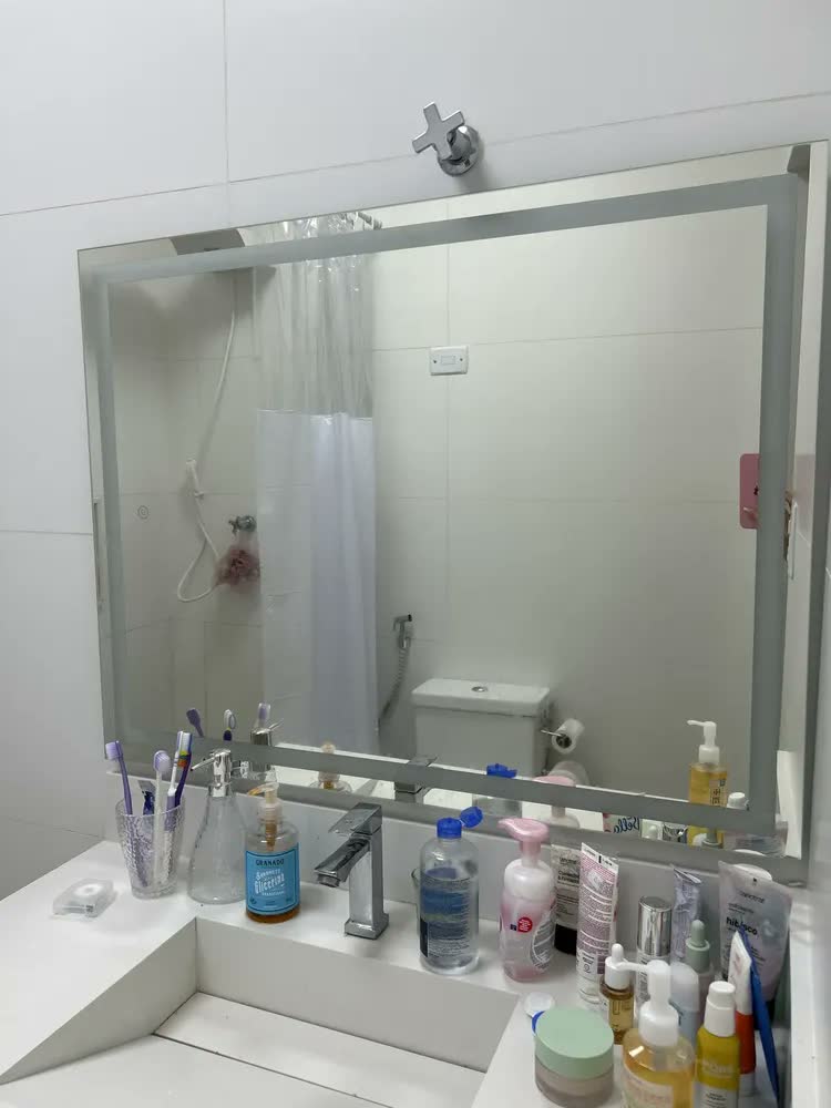 foto de Espelho Led Jateado 70cm X 90cm Touch 3 Cores Penteadeira 70x90cm Com 3 Cores Led