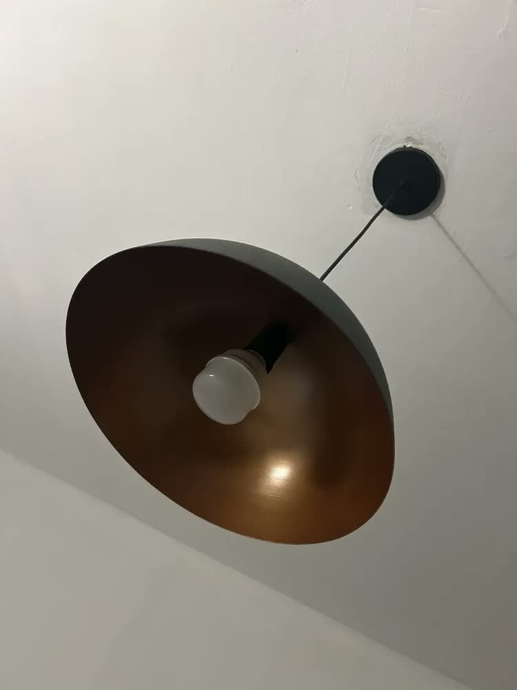 foto de Luminária Pendente Mel Alumínio Moderna Para Quarto Sala Cozinha Casa Lustre De Teto Decorativo Iluminação Residencial 110/220v Branco