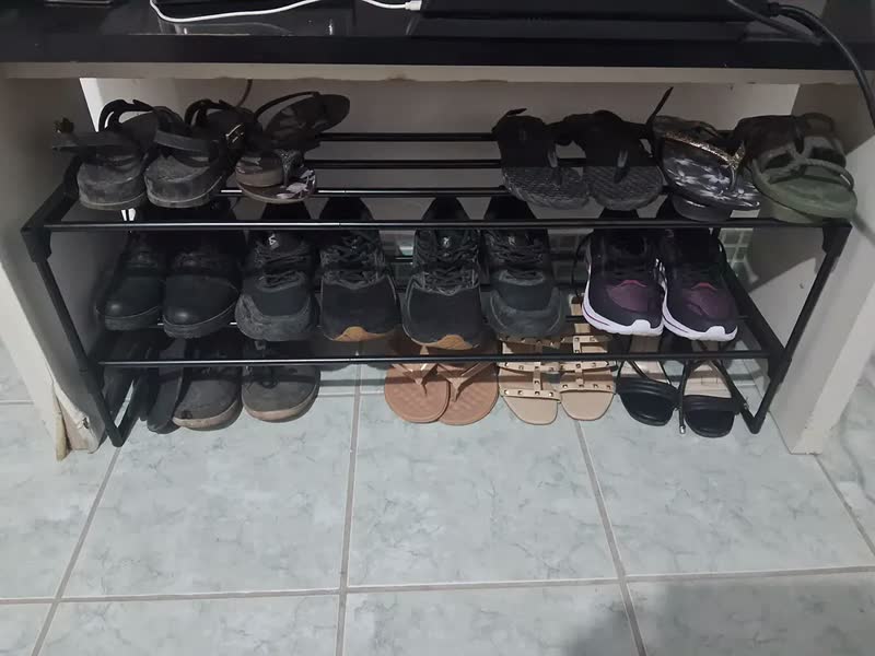 foto de Estante Para Sapatos De Metal, Organizador De 3 Andares Preto