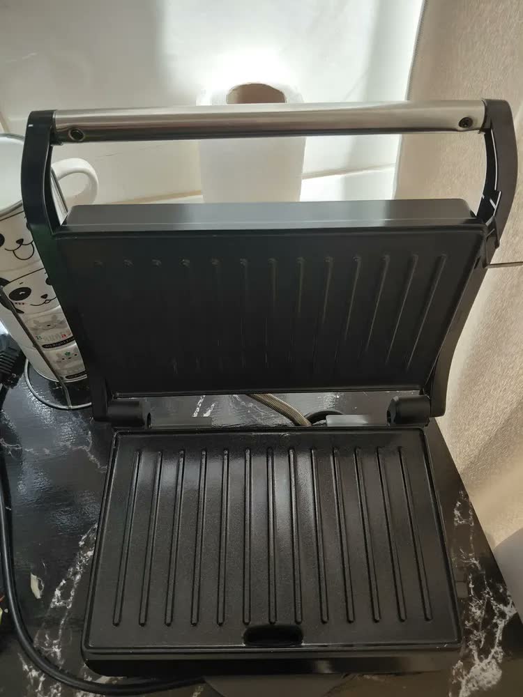foto de Sanduicheira Grill Antiaderente Fritadeira 800w Wap 2 Em 1