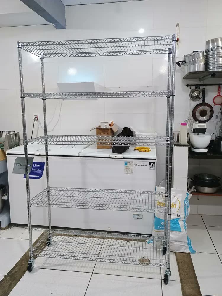 foto de Estante Aço Inox 5 Prateleira Industrial Cozinha 1,55m