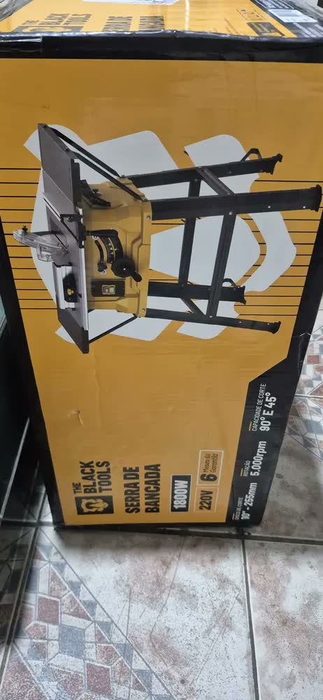 foto de Serra Circular De Mesa C/ Bancada 10pol 1800w Ajuste 45° Com Disco Tbbt04 The Black Tools