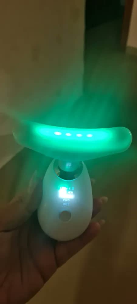foto de Massageador Facial Lifting De Pescoço e Rosto LED Vibração Fototerapia Para Rejuvenescer Firmeza Anti-Rugas Aparelho Redutor de Papada Lift Mascara Facial MARCA Newness Digital Lens