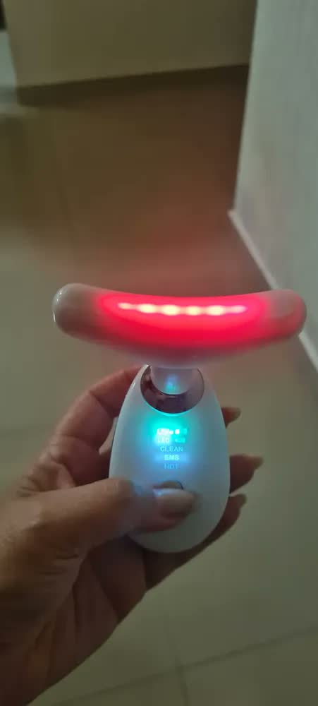 foto de Massageador Facial Lifting De Pescoço e Rosto LED Vibração Fototerapia Para Rejuvenescer Firmeza Anti-Rugas Aparelho Redutor de Papada Lift Mascara Facial MARCA Newness Digital Lens